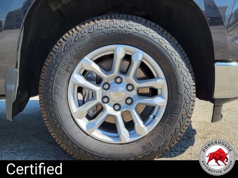 Used 2023 Chevrolet Silverado 1500 LT AWD/4WD image 12