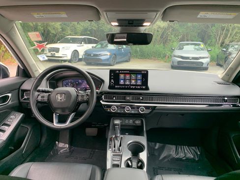 Certified 2023 Honda Civic Touring image 35