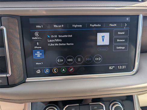 Used 2021 GMC Yukon Denali image 15