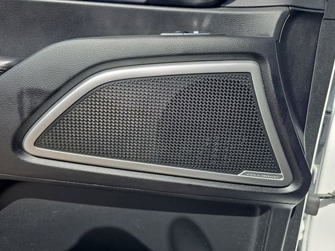 Used 2020 Kia Telluride EX w/ Towing Package FWD image 16