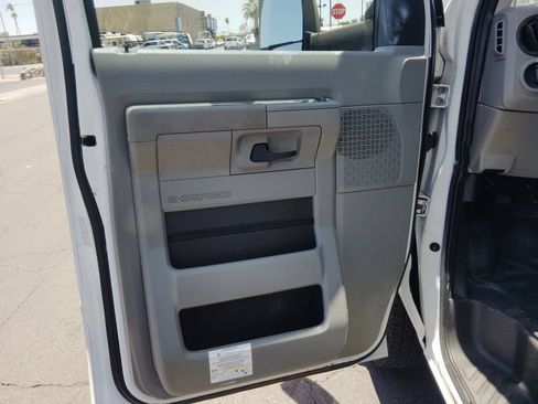 Used 2019 Ford E-350 and Econoline 350 Super Duty w/ Power Windows & Locks Group RWD image 16