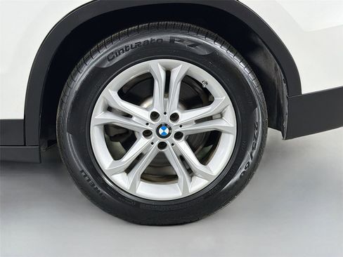 Used 2019 BMW X3 sDrive30i w/ Driving Assistance Package RWD image 30