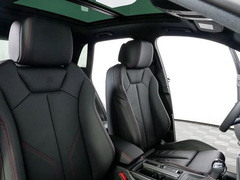 Used 2025 Audi Q3 2.0T Premium Plus w/ Premium Plus Package image 23