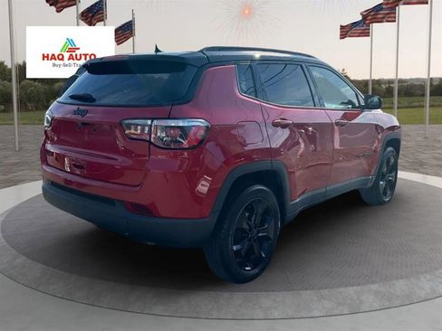 Used 2020 Jeep Compass Latitude image 5