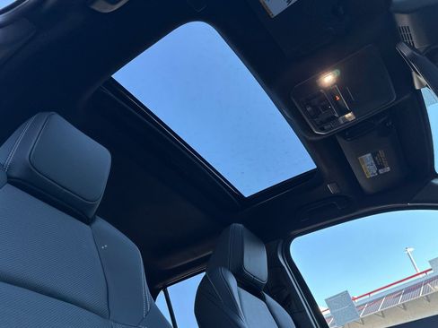 New 2026 Toyota 4Runner TRD Off-Road Premium AWD/4WD image 18