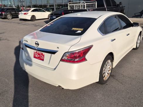 Used 2015 Nissan Altima 2.5 S w/ Power Driver Seat Package image 5