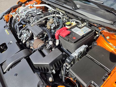Certified 2021 Nissan Sentra SR FWD image 25