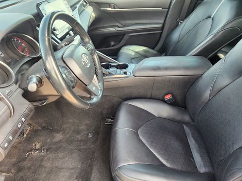 Used 2024 Toyota Camry XSE FWD image 15