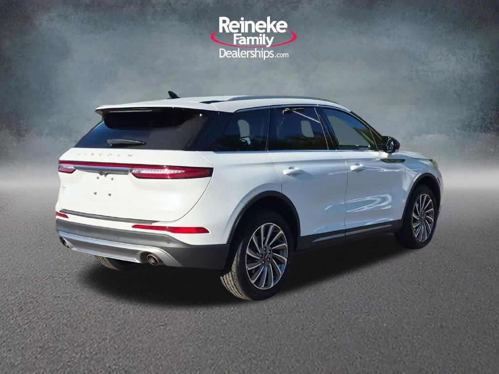 Used 2024 Lincoln Corsair Reserve AWD/4WD image 6