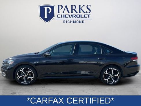 Used 2022 Volkswagen Passat 2.0T R-Line FWD image 4
