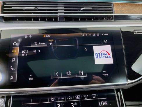 Used 2021 Audi A8 L 3.0T w/ Executive Plus Package AWD/4WD image 19
