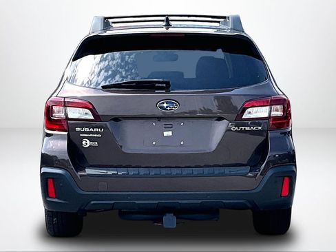 Used 2019 Subaru Outback 2.5i Limited w/ Popular Package #2 AWD/4WD image 5