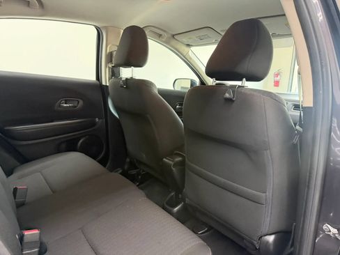 Used 2016 Honda HR-V LX image 25