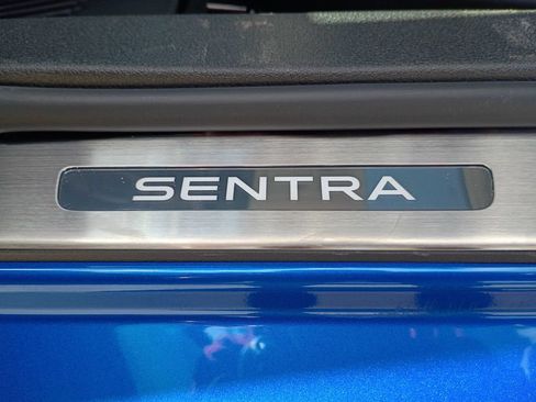 New 2026 Nissan Sentra SR w/ SR Premium Package FWD image 38