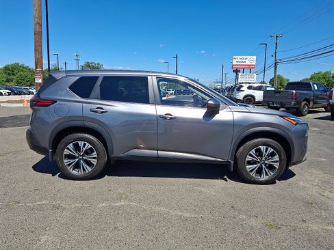 Certified 2023 Nissan Rogue SV AWD/4WD image 8
