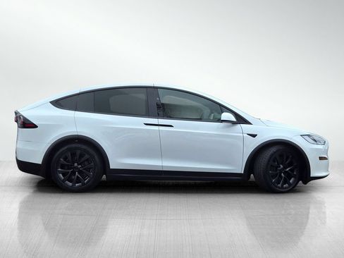 Used 2022 Tesla Model X AWD/4WD image 5