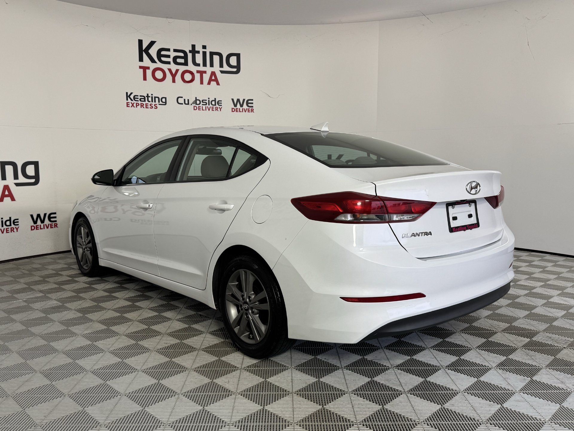 Used 2017 Hyundai Elantra SE FWD image 7
