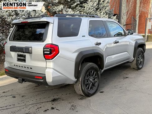 Used 2025 Toyota 4Runner SR5 image 7