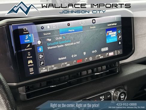 Used 2024 Jeep Gladiator Sport image 23