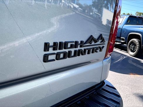 Certified 2024 Chevrolet Silverado 2500 High Country w/ High Country Premium Package image 5