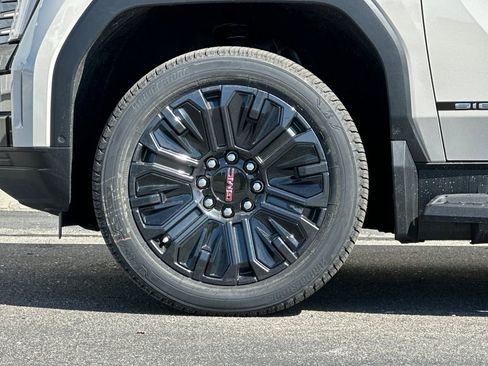New 2026 GMC Sierra EV Elevation w/ Premium Package AWD/4WD image 25