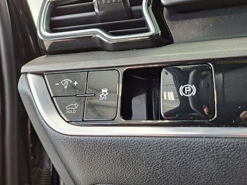 Used 2024 Kia Sportage X-Line w/ X-Line Premium Package AWD/4WD image 14