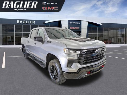 Used 2024 Chevrolet Silverado 1500 LT Trail Boss w/ Convenience Package II AWD/4WD image 1