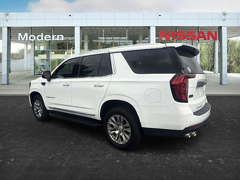 Used 2023 GMC Yukon Denali AWD/4WD image 3