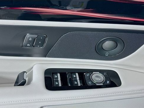 New 2026 Lincoln Nautilus Reserve w/ Jet Appearance Package image 18