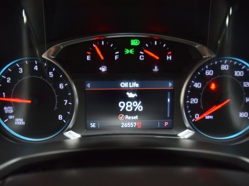 Used 2024 Chevrolet Equinox RS w/ RS Leather Package image 51