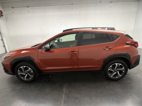 Used 2024 Subaru Crosstrek 2.0i Premium AWD/4WD image 6