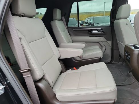 Used 2025 Chevrolet Tahoe Z71 AWD/4WD image 21