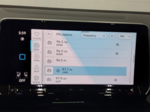 New 2026 Volkswagen Atlas Cross Sport SEL R-Line image 31