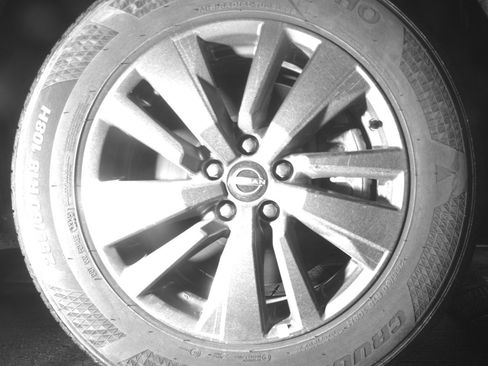 Used 2025 Nissan Pathfinder SV FWD image 13