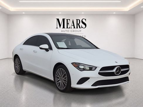 Used 2023 Mercedes-Benz CLA 250 w/ Premium Package image 7