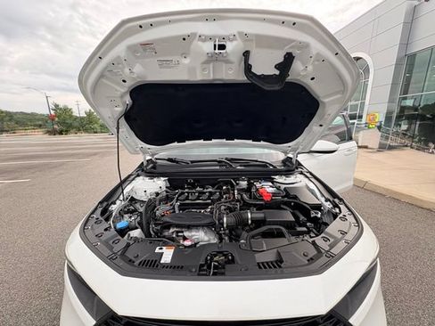 Used 2024 Honda Accord EX image 32