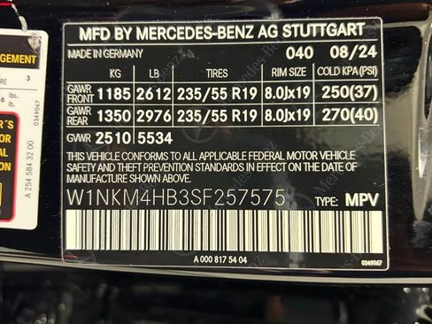 Certified 2025 Mercedes-Benz GLC 300 4MATIC image 24