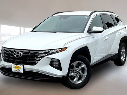 Used 2023 Hyundai Tucson SEL AWD/4WD image 3