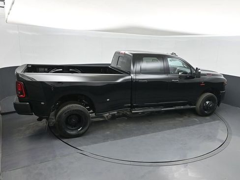 New 2026 RAM 3500 Tradesman AWD/4WD image 29