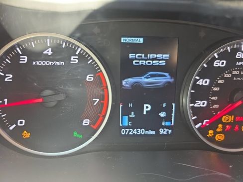 Used 2022 Mitsubishi Eclipse Cross SEL AWD/4WD image 13