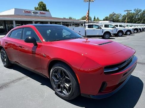 New 2026 Dodge Charger R/T w/ Blacktop Package AWD/4WD image 2