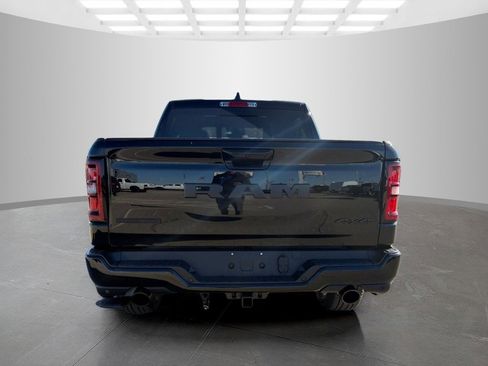 New 2026 RAM 1500 4x4 Crew Cab image 4