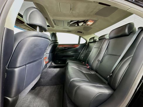 Used 2012 Lexus LS 600h L image 26