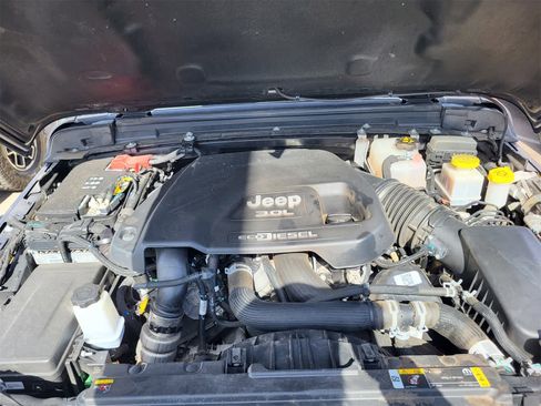 Used 2023 Jeep Gladiator Rubicon w/ Trailer Tow Package image 29