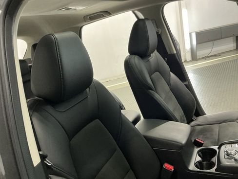 Used 2020 MAZDA CX-5 Touring image 21