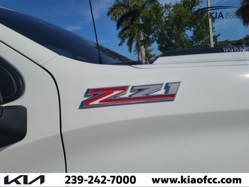 Used 2024 Chevrolet Silverado 1500 Custom Trail Boss AWD/4WD image 8