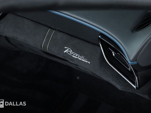 Used 2025 Ferrari Roma Spider RWD image 37