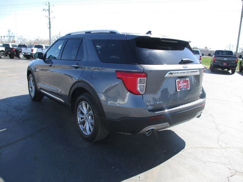Used 2021 Ford Explorer Limited w/ Equipment Group 301A image 8
