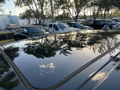 Used 2019 RAM 1500 Limited w/ Advanced Safety Group image 16