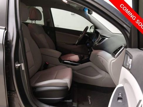 Used 2018 Hyundai Tucson SE FWD image 5